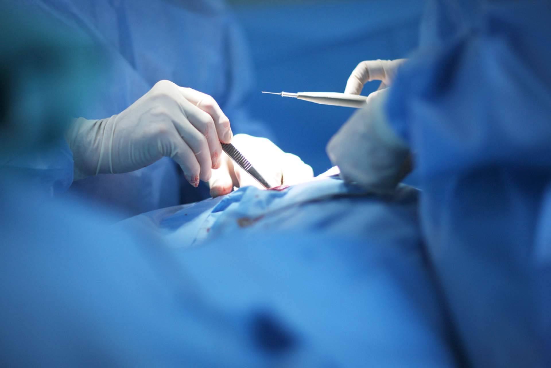 El Dr. Javier Martínez Pascuas habla sobre la cirugía del reflujo y la hernia de hiato