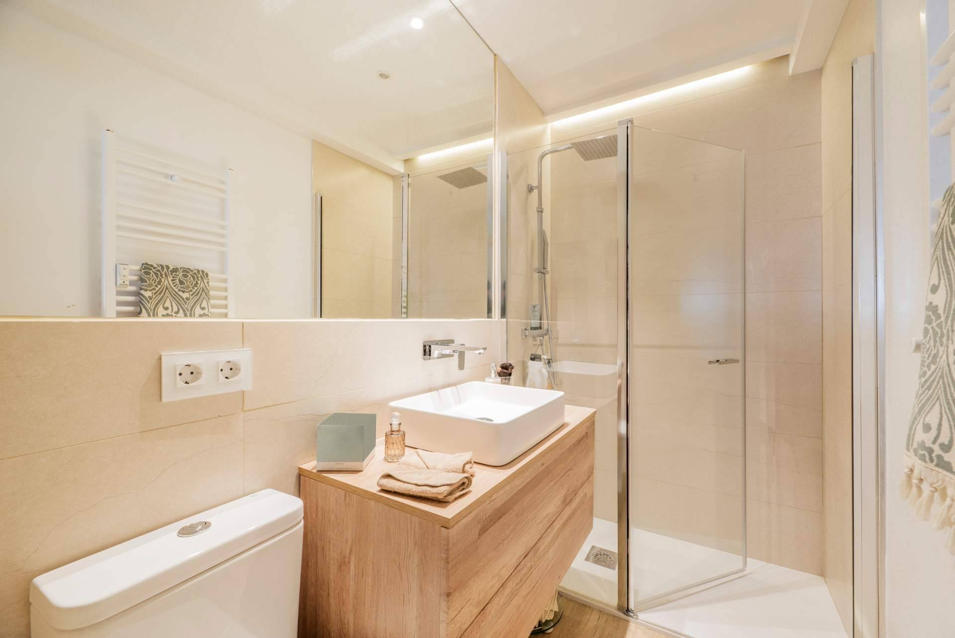 Los diferentes tipos de mampara de baño que ofrece Tot Mampara
