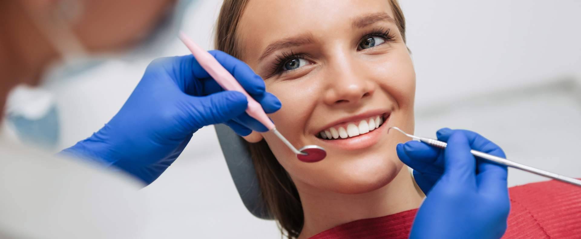 Los implantes dentales que brinda la Clínica Dental de la Doctora Cachero