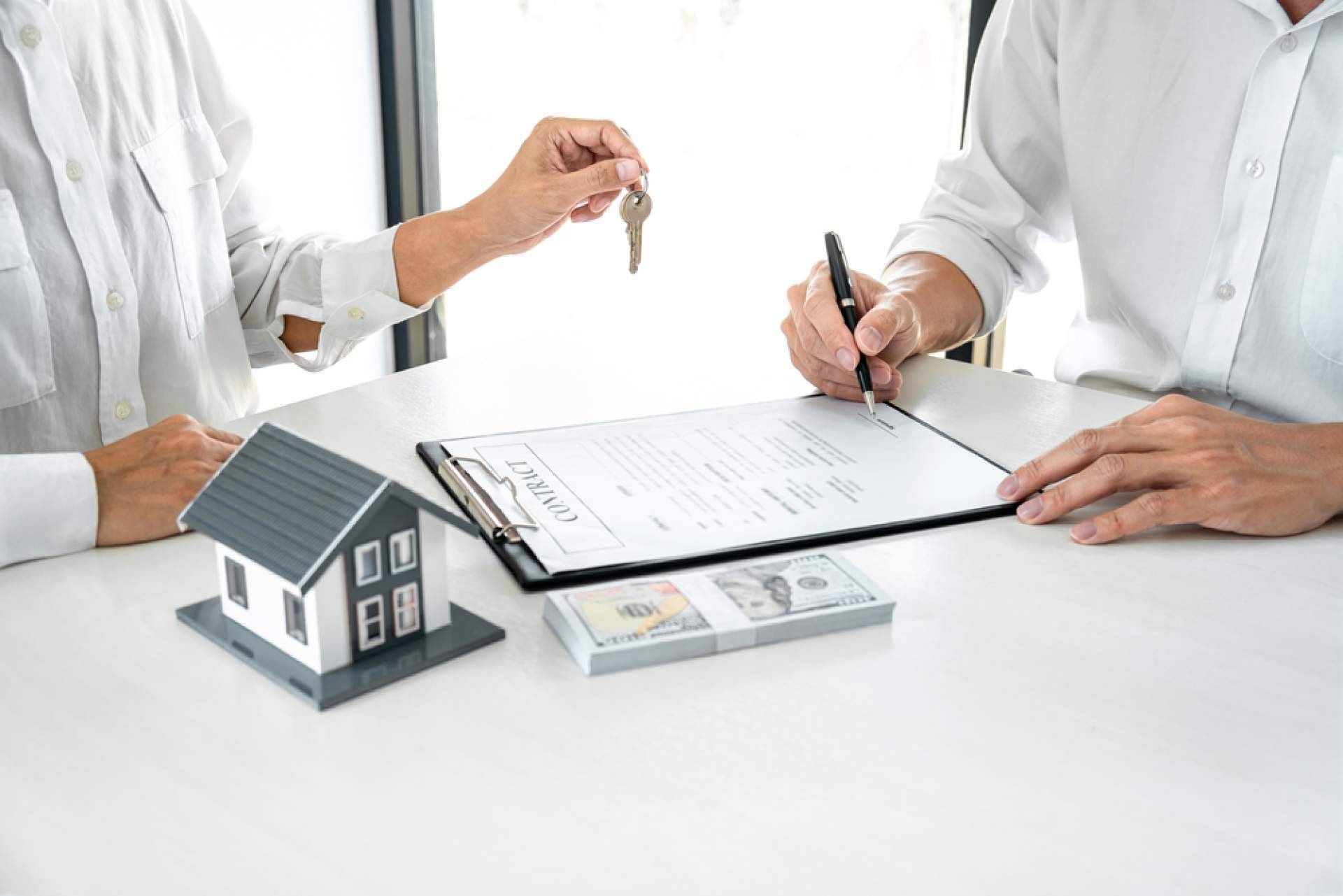 Consultoría y Gestión Inmobiliaria, con PPAGRUPO