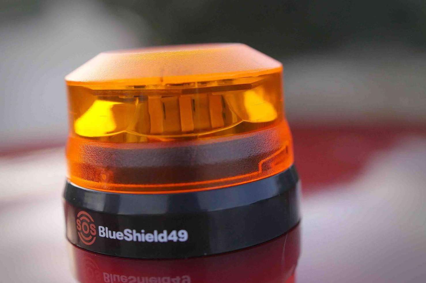 SOS BlueShield49 explica el peligro de comprar una baliza que no esté totalmente homologada