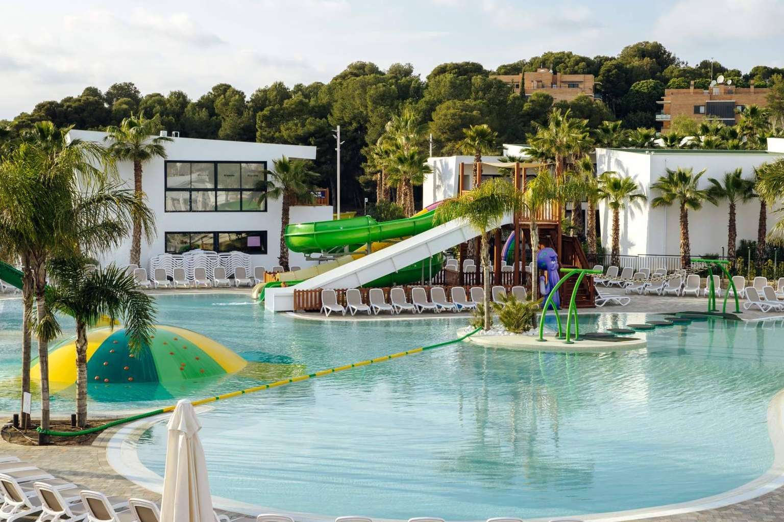 Alojamientos únicos en la Costa Daurada con Alannia Resorts