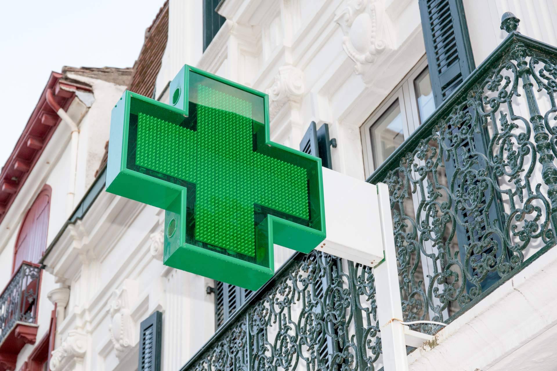 Farmacia del Paseo ofrece ventajas para todos los clientes gracias a sus novedades en tienda física y online