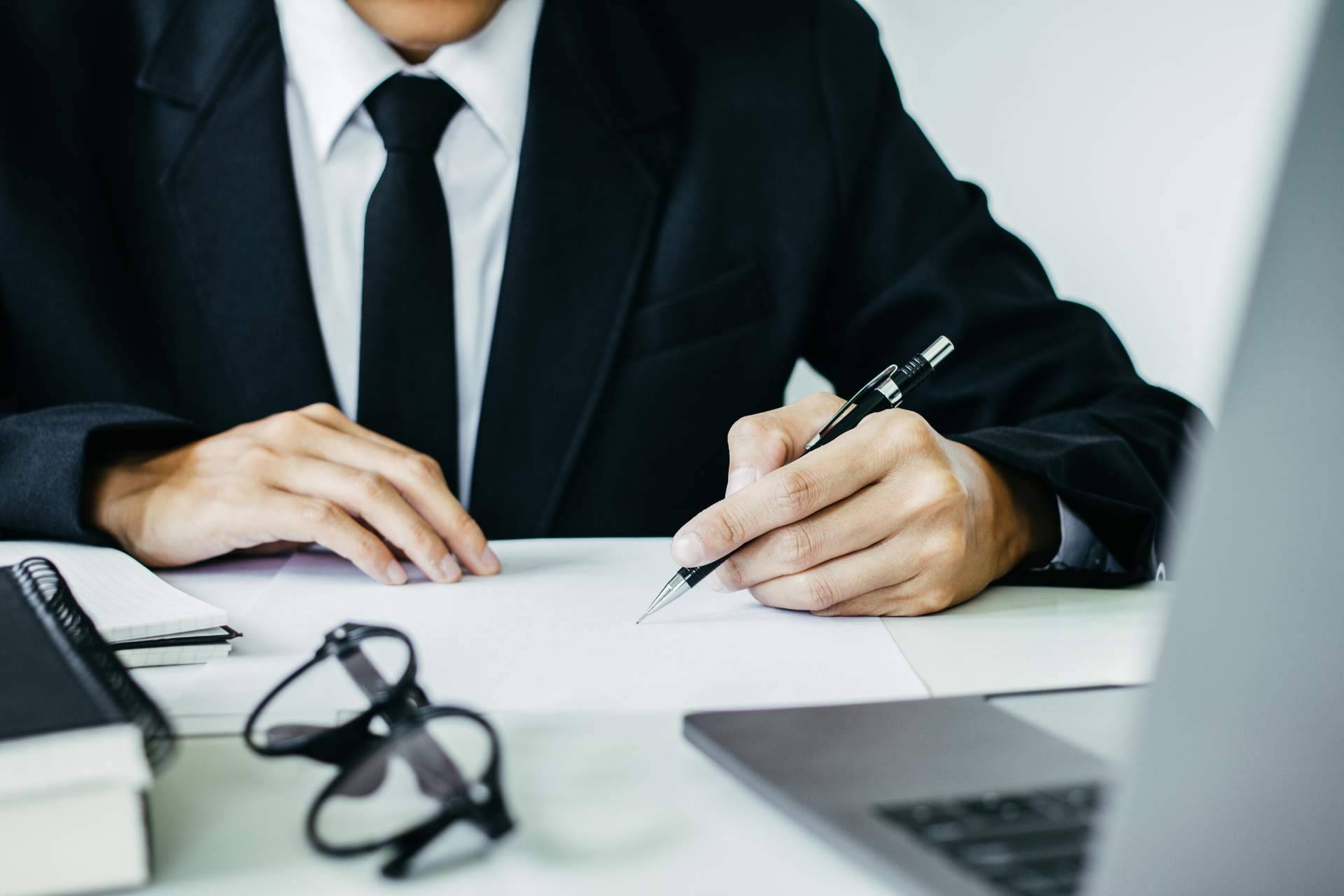 Los servicios para gestionar casos de impago de alquiler de López Morueco Abogados