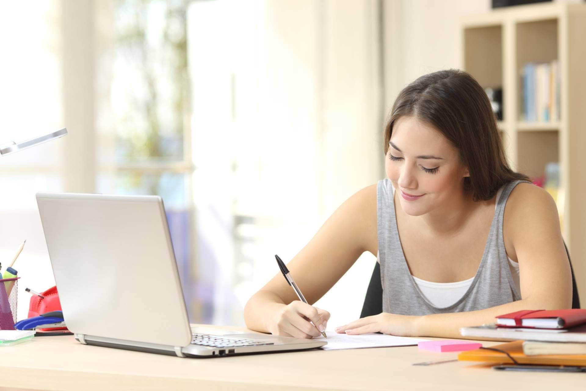 La Fundación UpToYou ya tiene disponible su Curso de Identidad, Sexualidad y Crecimiento Personal