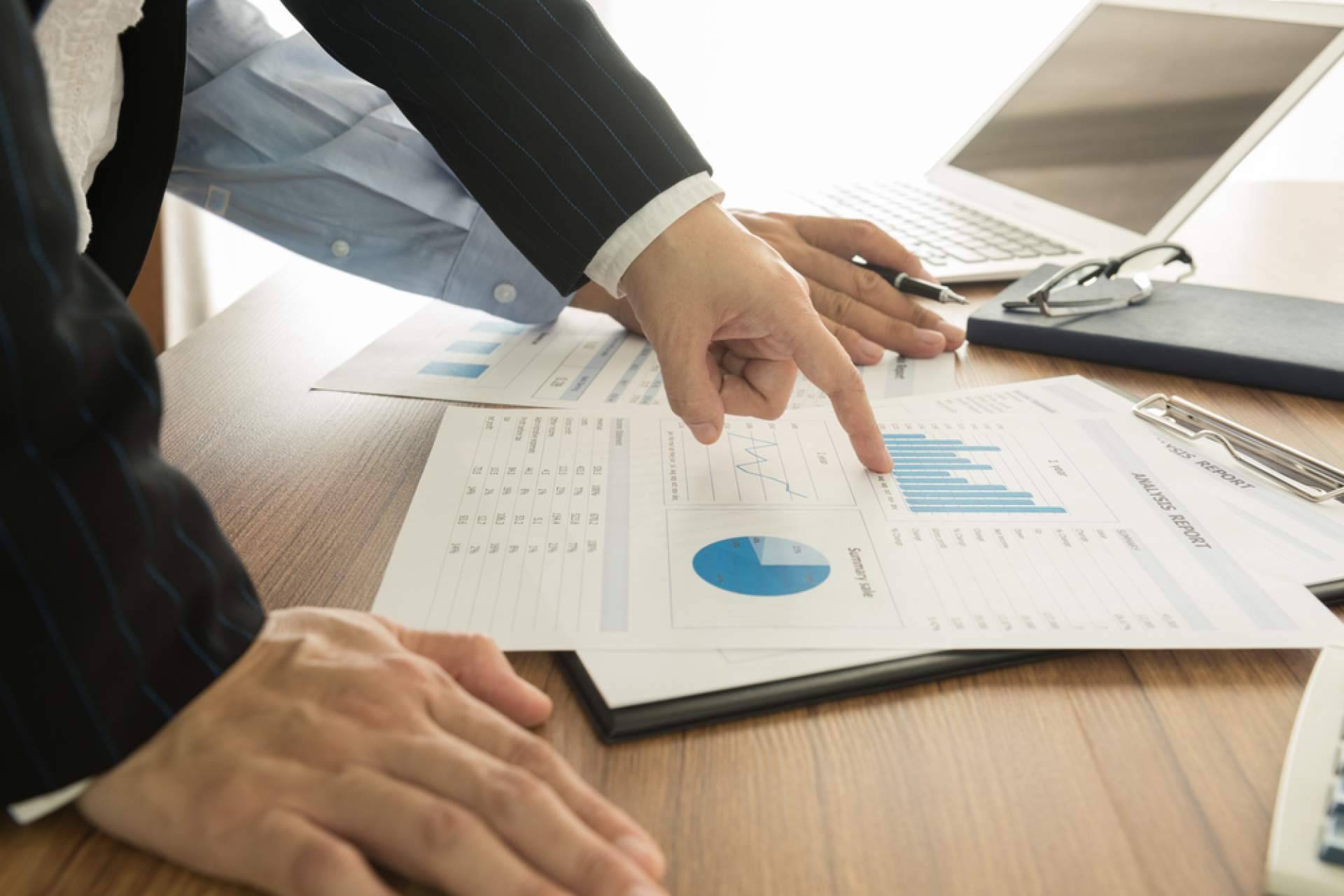 Soluciones financieras con Andrea Novoa Enterprise para comprar, reformar y vender