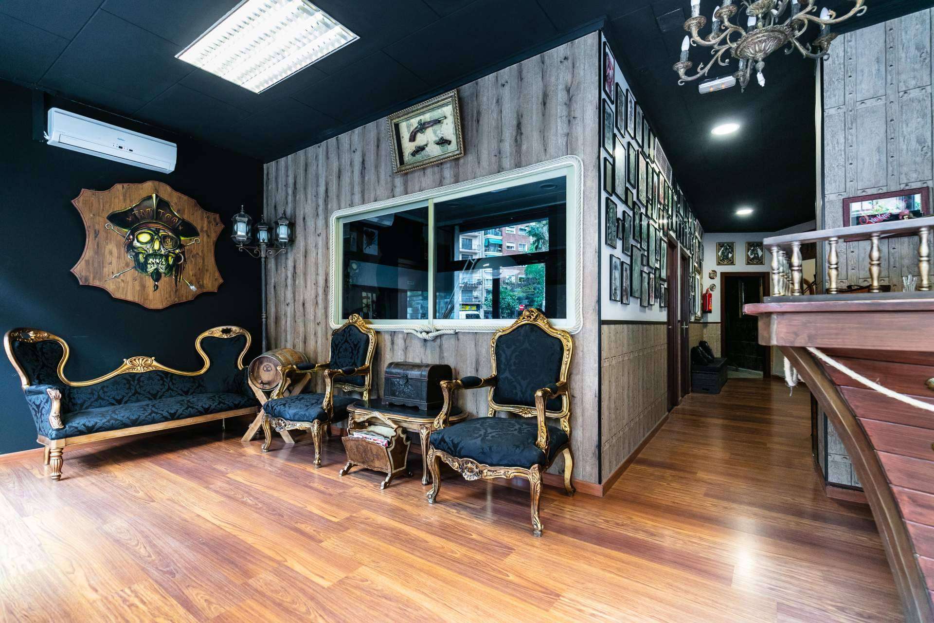 La Piratería Tattoo Ship, uno de los mejores estudios de tatuajes en Valencia en el que personalizar un proyecto de tattoo