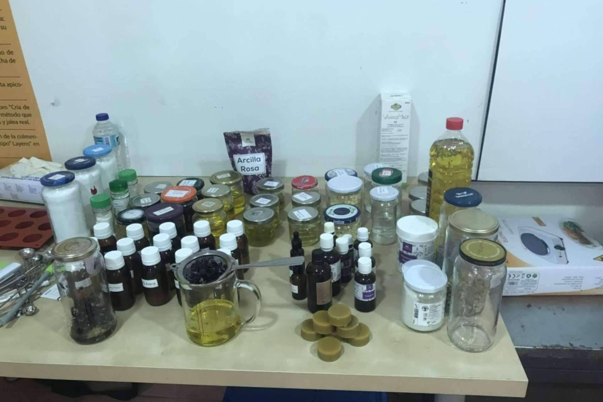 Cursos Apicultura presenta su taller de cosmética apícola