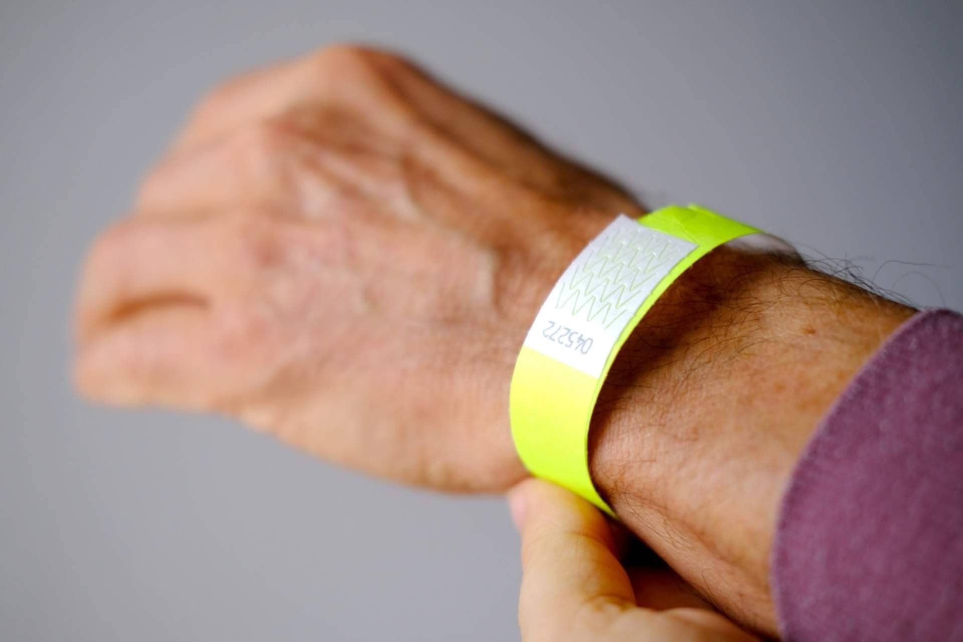 Pulseras Para Discotecas cuenta con diferentes tipos de pulseras para eventos