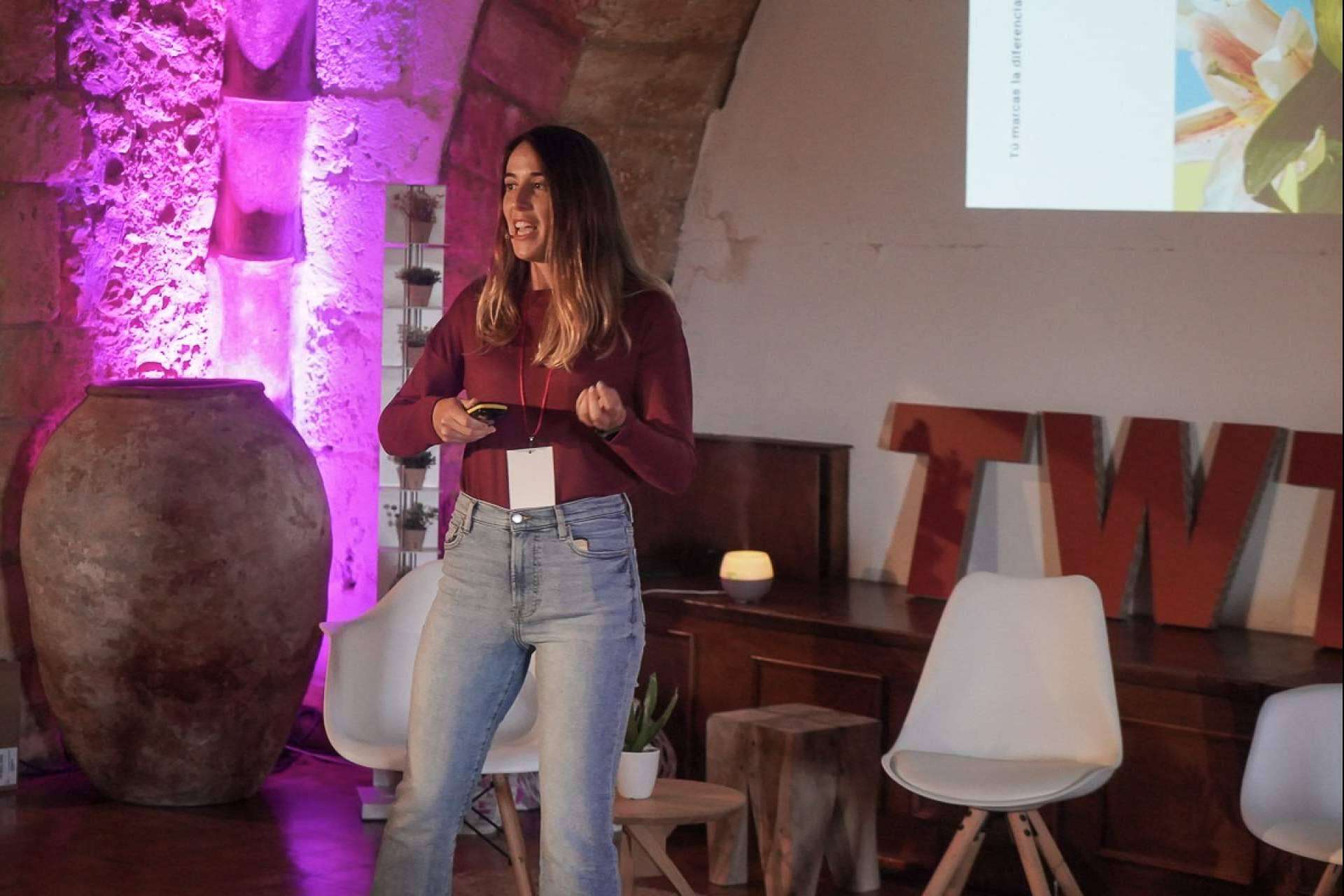 Academia Dosis Digitales enseña a pensar como un estratega digital a los emprendedores