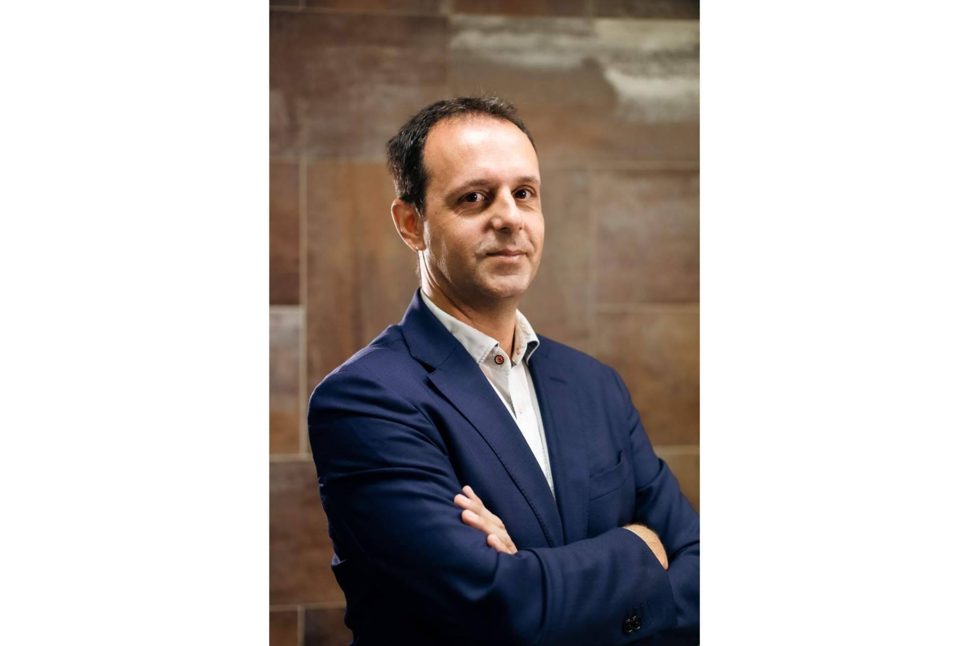Entrevista a Pedro López, director general de Ideaspropias Editorial