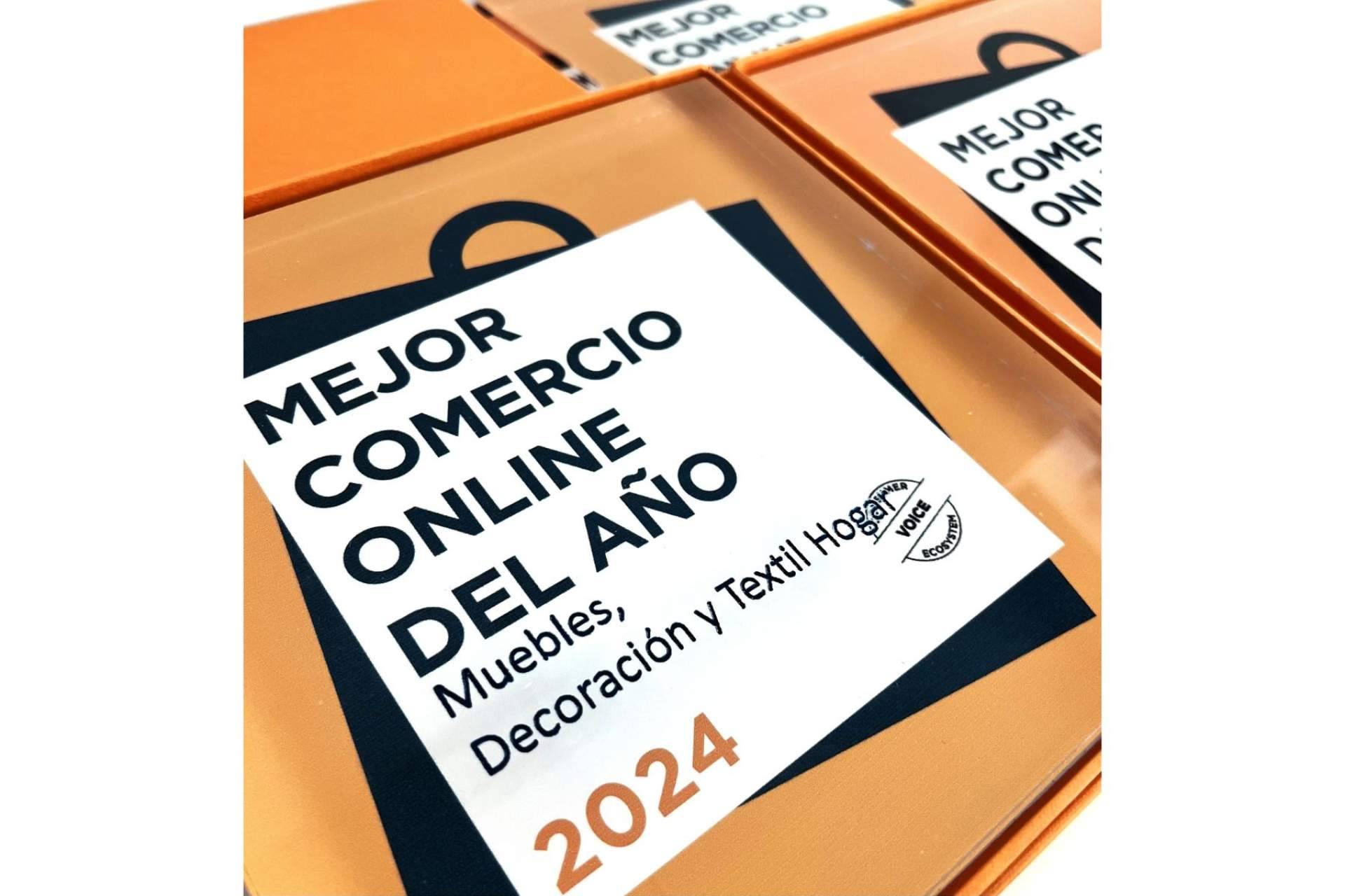 Allzone destaca en el mundo del e-commerce con tres prestigiosos premios