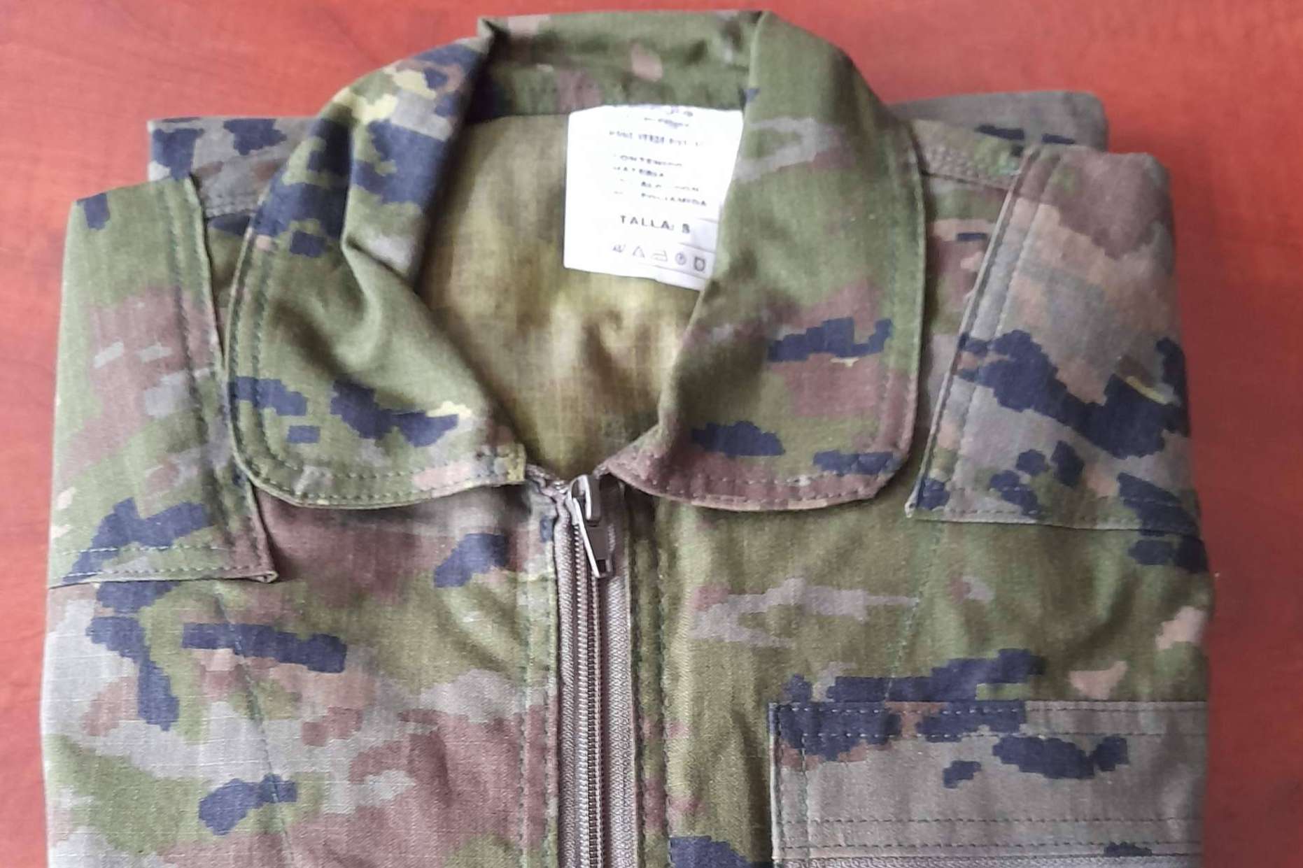 Distarmatex ofrece uniformes y accesorios