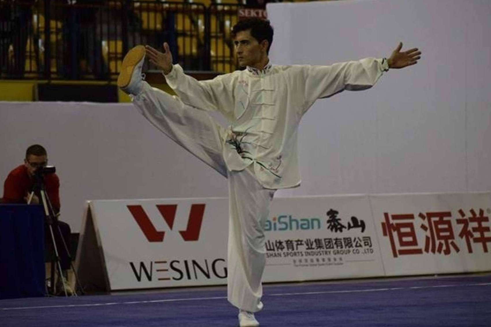 La relación entre el tai chi y las afectaciones neurológicas o psicológicas de la mano de David Wael Jarrah Prudencio