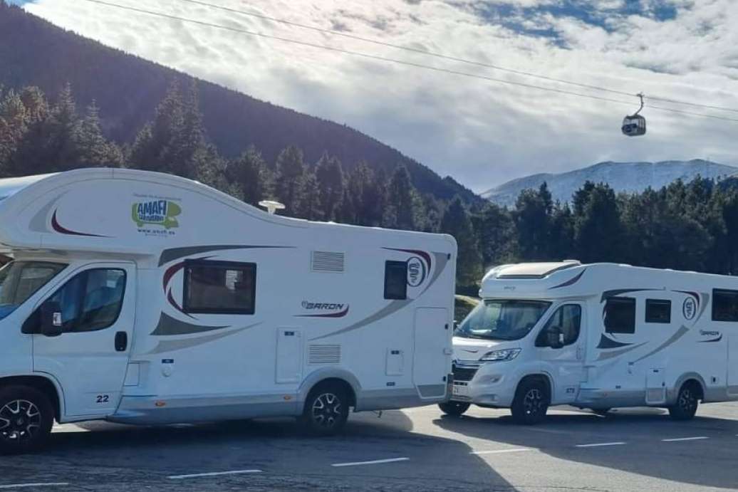 Dónde están los mejores sitios para ir en autocaravana a esquiar, por Amafi Caravaning