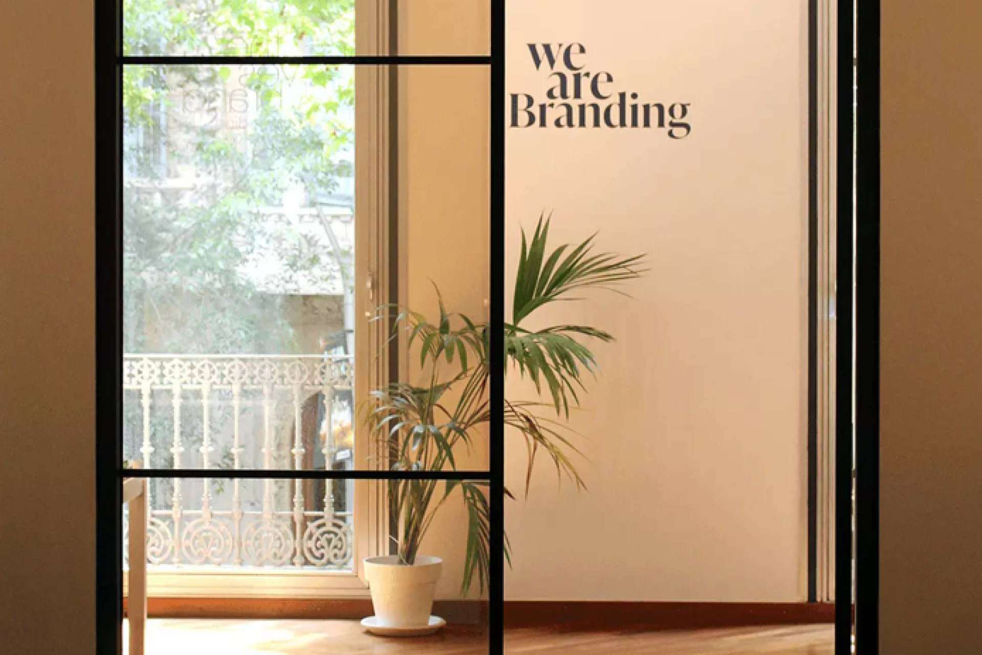 Por qué es importante contar con estrategias de branding marketing, con TheYesBrand