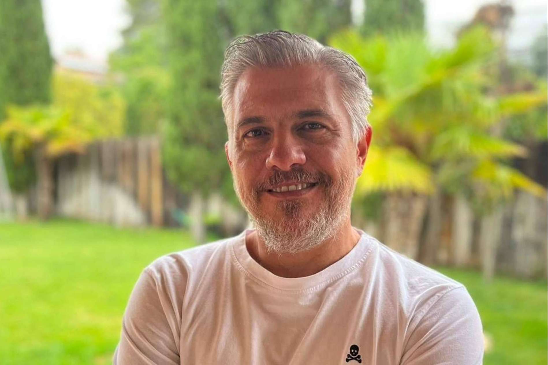 Raúl Nogales sorprende a los lectores con su novela épica 'A Orillas del Aqueronte'