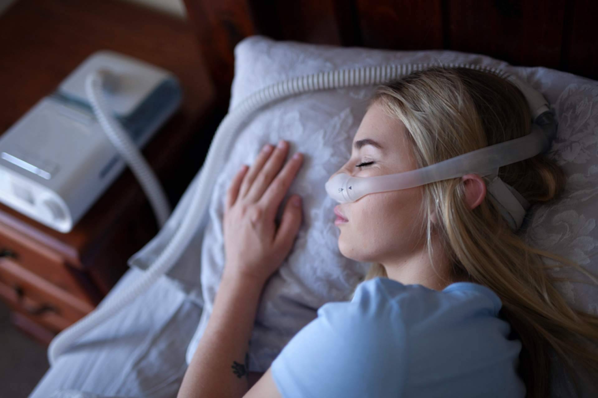¿Cómo tratar la apnea del sueño? TerapiaCPAP y su tratamiento de CPAP