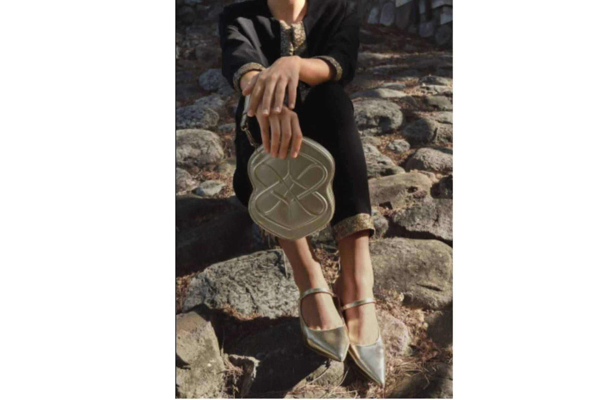 Cuplé; regalar uno de los bolsos con más sofisticación y glamour de España