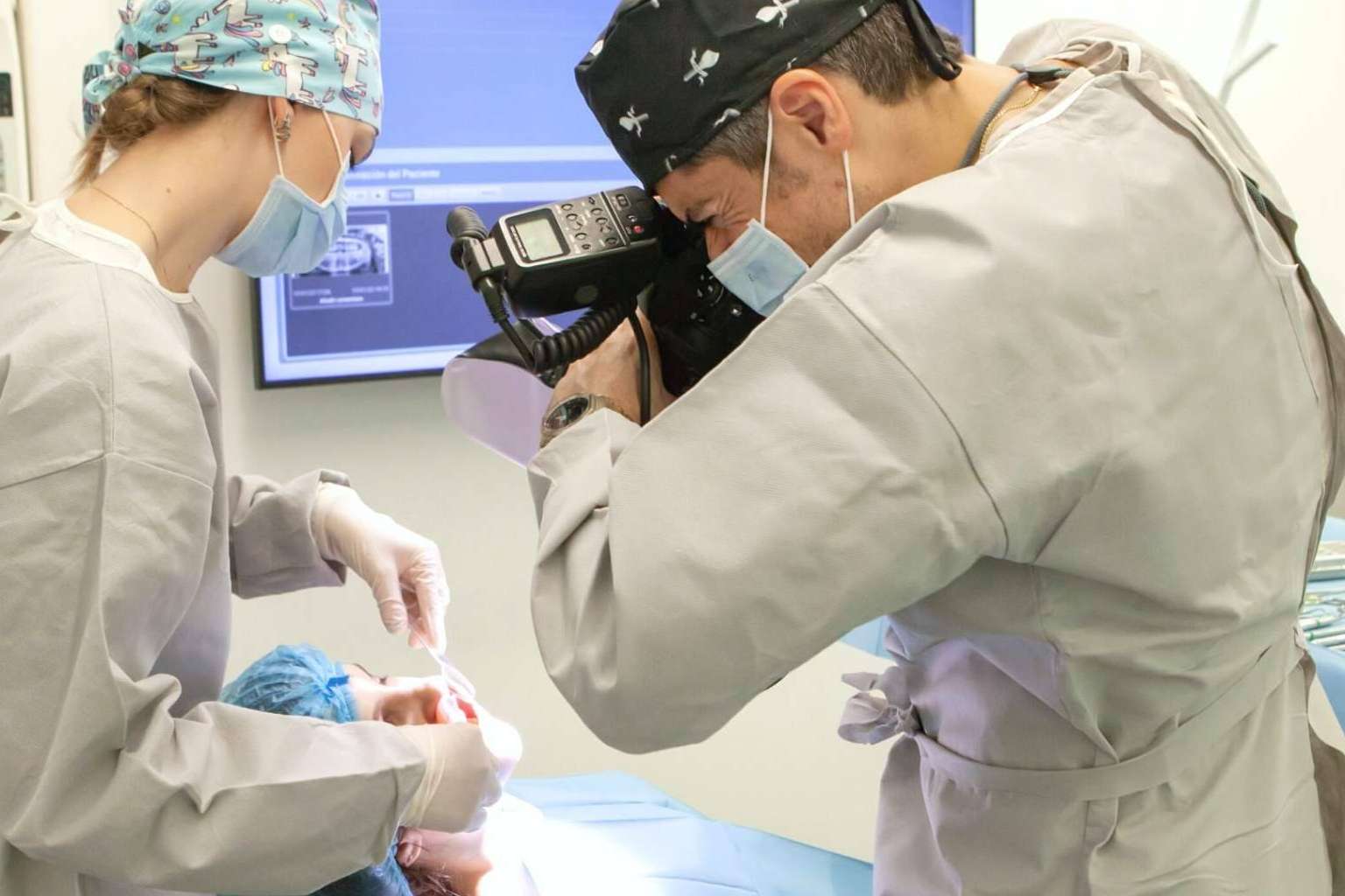 ¿Cómo prevenir y tratar las enfermedades periodontales?