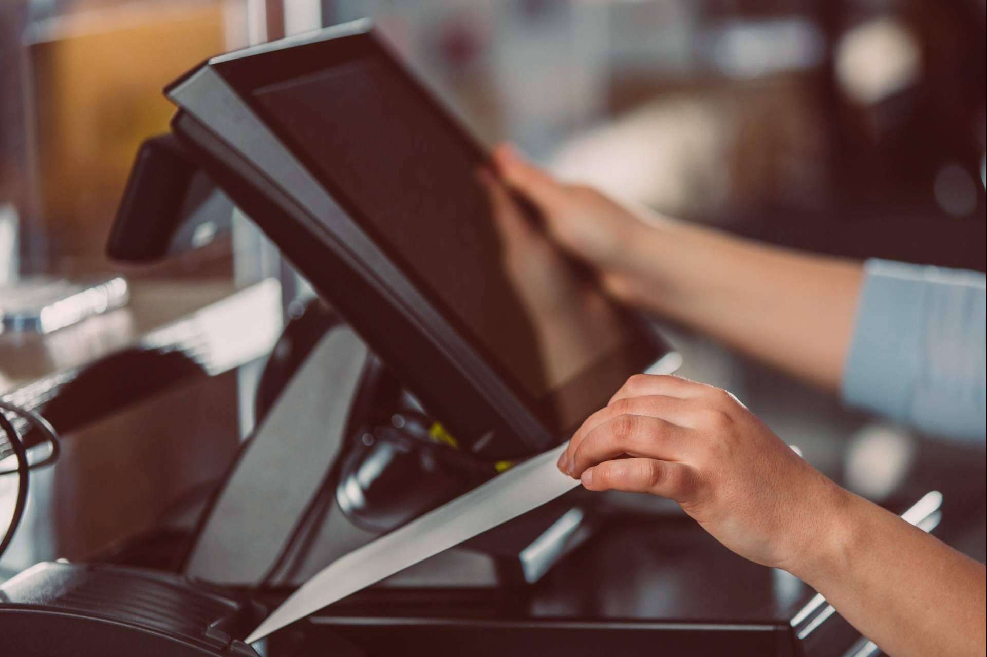 Qamarero revoluciona restaurantes con propuesta innovadora en hostelería