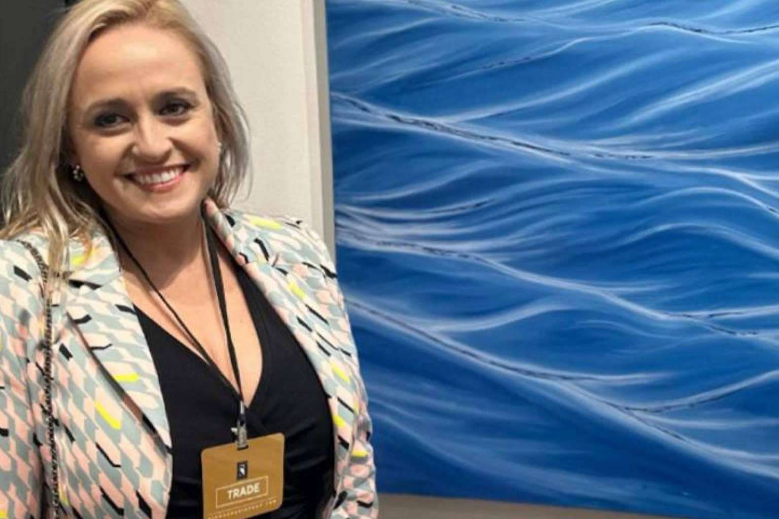 Carmen Ferrando presenta un conjunto colecciones de 'ventanas al mar'