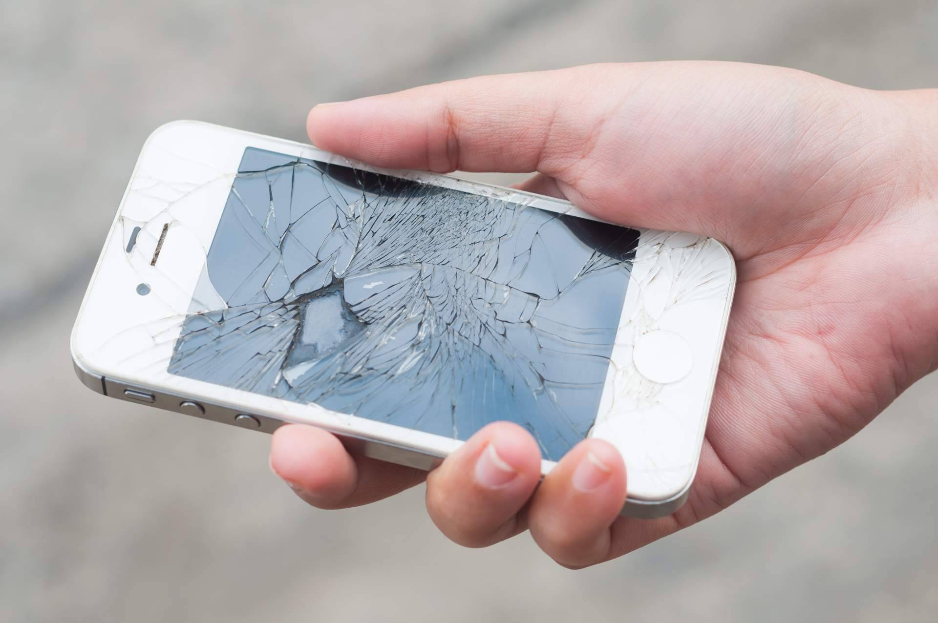 Reparación de smartphones en La Coruña de la mano de iRefurb