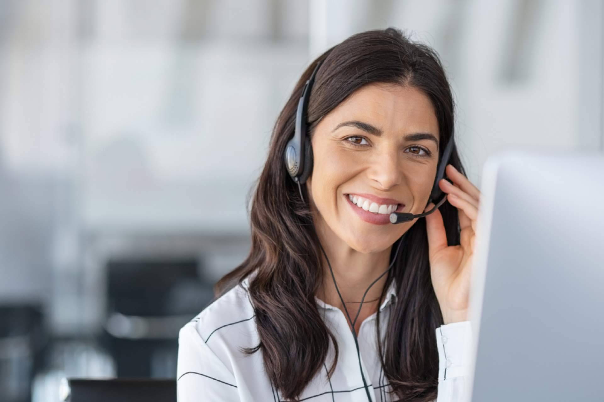 Los beneficios de una centralita virtual integrada con CRM y ERP, de la mano de VoIPer