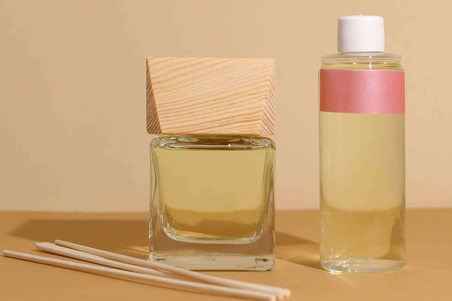 Una empresa dedicada a crear y desarrollar productos cosméticos es Mixer & Pack