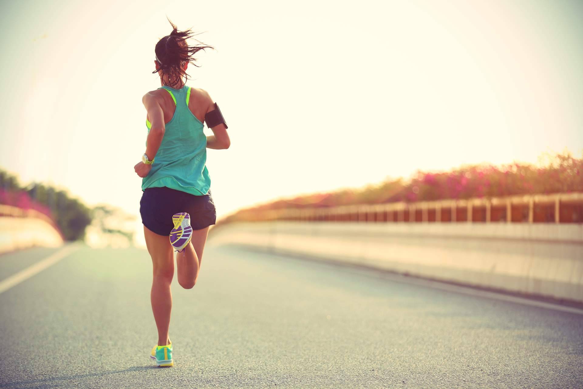 Aetrex revoluciona el mundo del running con sus plantillas personalizadas para corredores con fascitis plantar