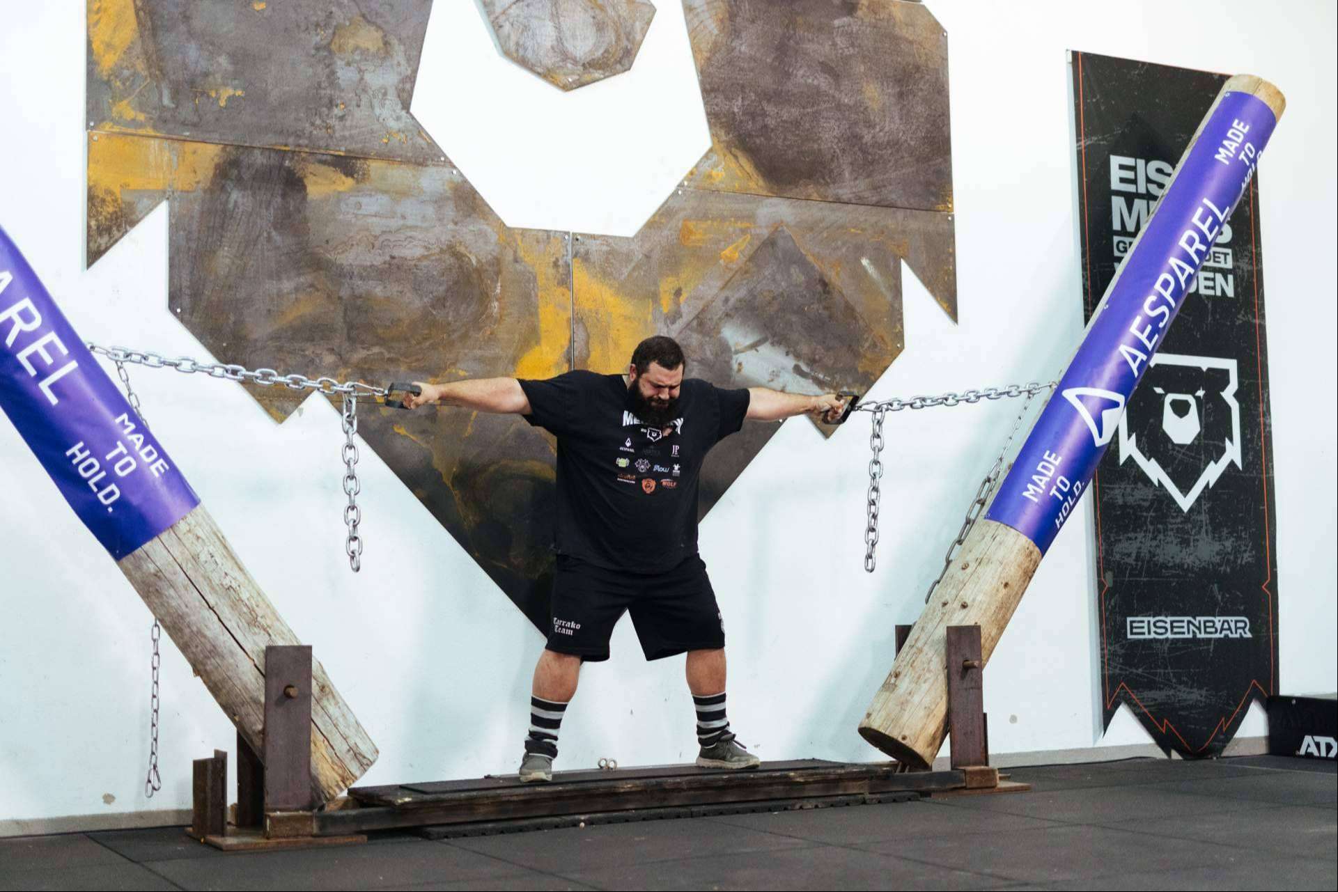 ¿Quién es Juan Ferrer, una de las personalidades más destacadas en strongman?