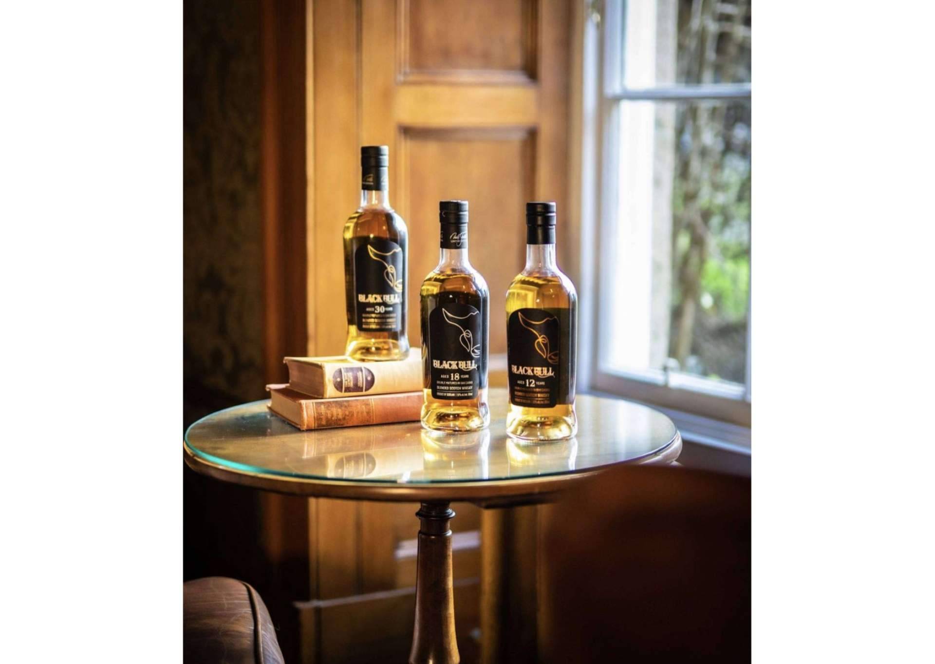 Black Bull Whisky, presentado en España por Duncan Taylor Distillery