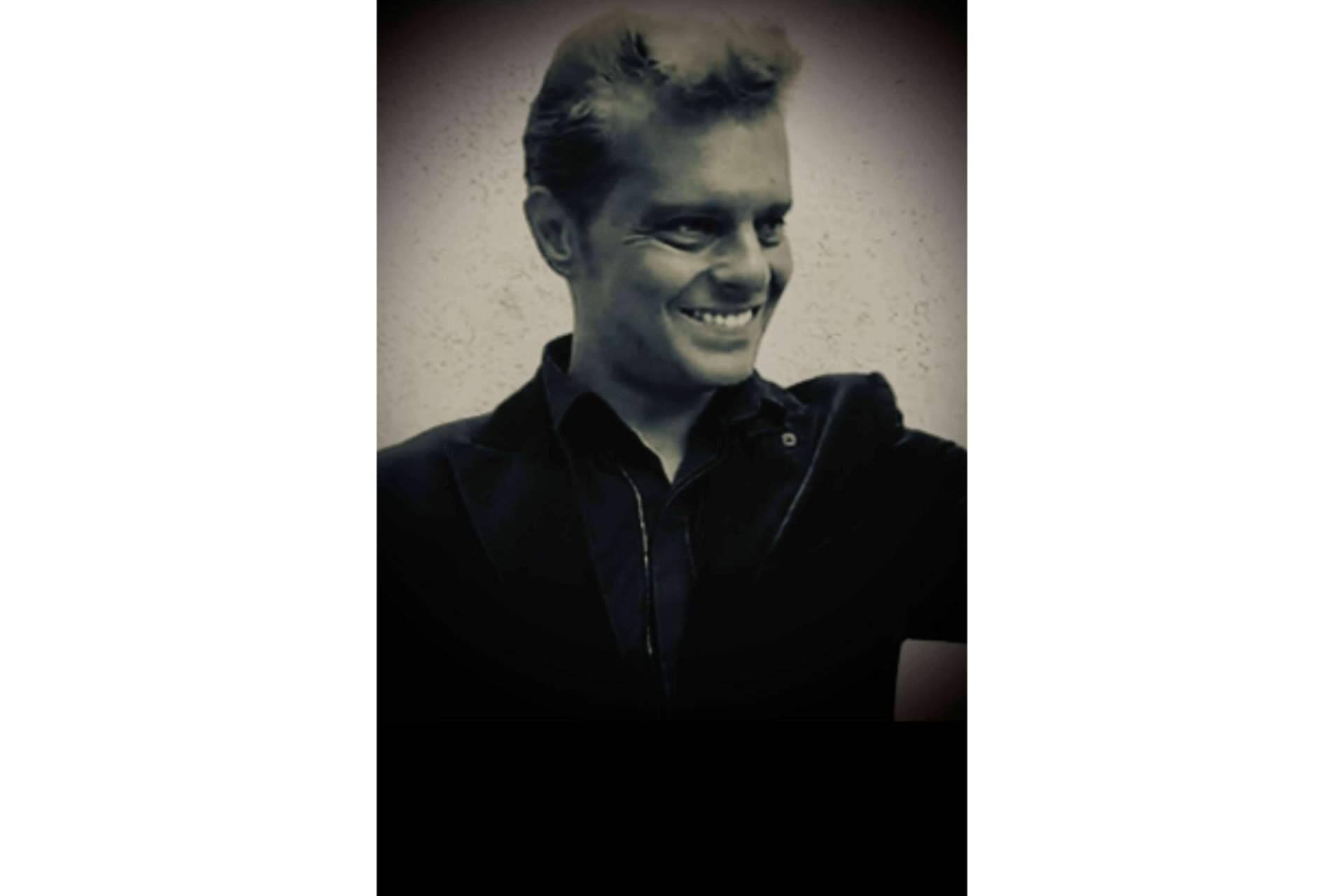 Shows para casamientos, cumpleaños y con mariachis con el doble de Luis Miguel