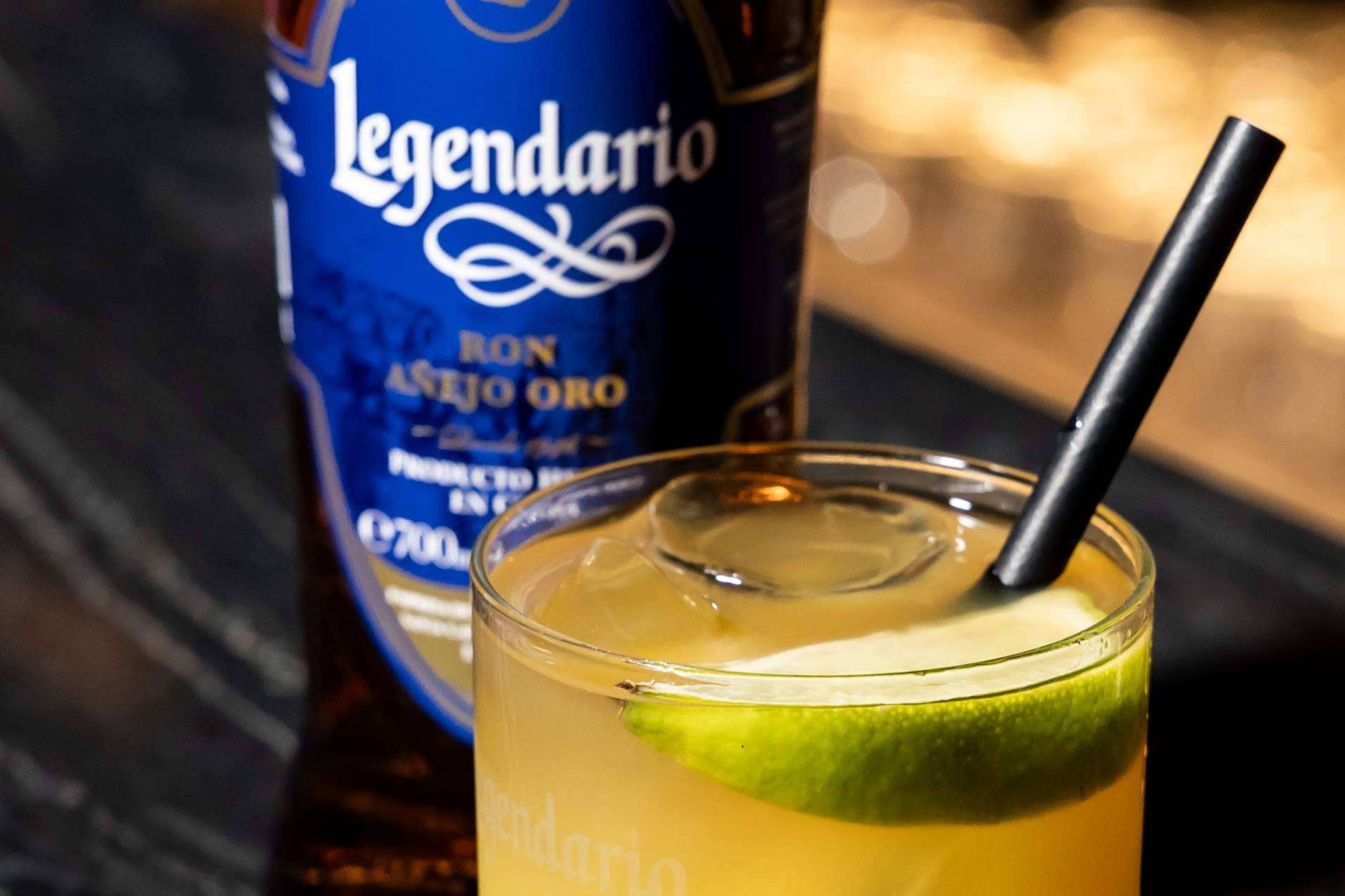 Ron Legendario Añejo Oro, una opción de alta calidad disponible en Legendario Shop
