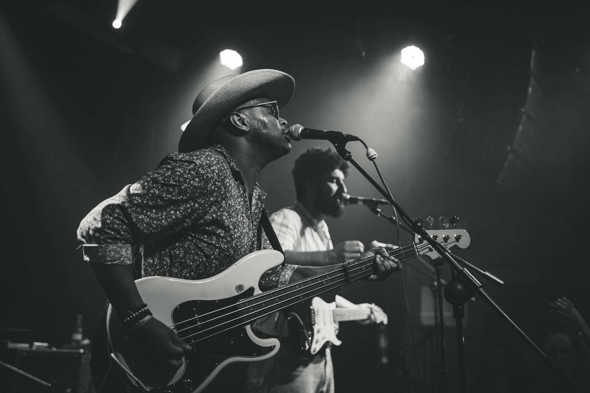 Las bandas Tangerine Flavour y Luback fusionan su talento en un nuevo tema