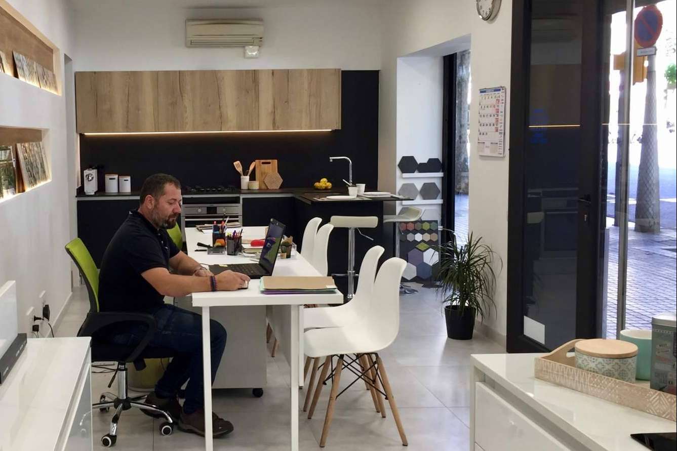 Proyectos de interiorismo en Barcelona con la calidad profesional del arquitecto Carlos Alonso