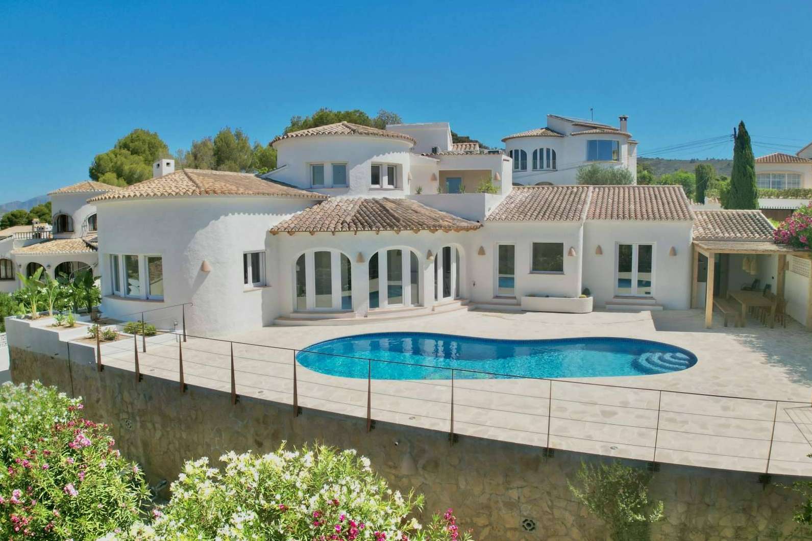 MG Villas Luxury Property, la agencia aliada para quienes buscan villas en venta en la Costa Blanca Norte