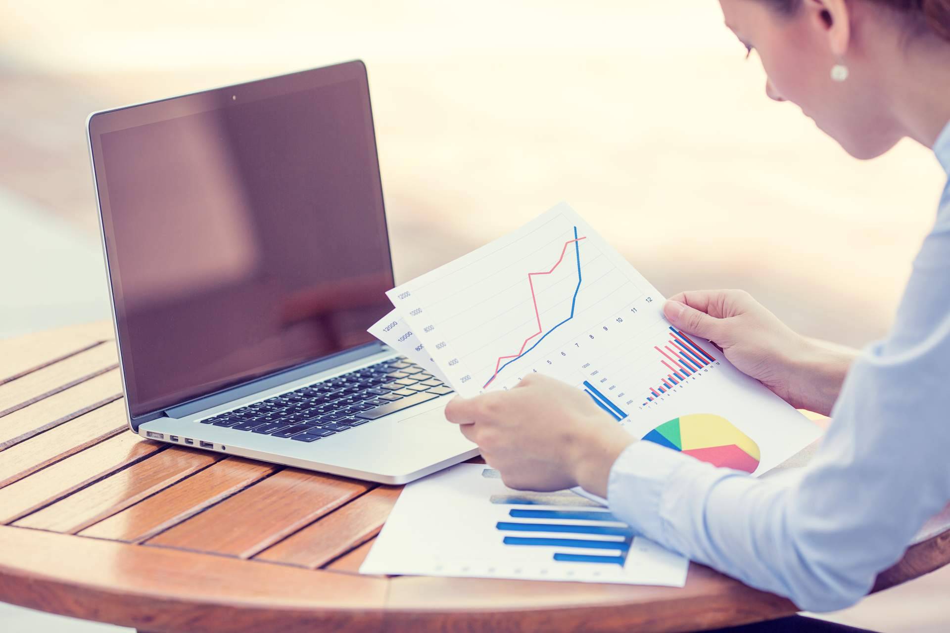 Conocer la información y el estado de una empresa es posible con SeniorConta