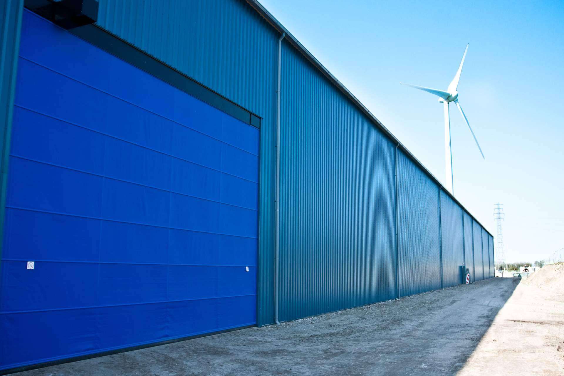 Puertas de grandes dimensiones como solución ideal para el sector industrial