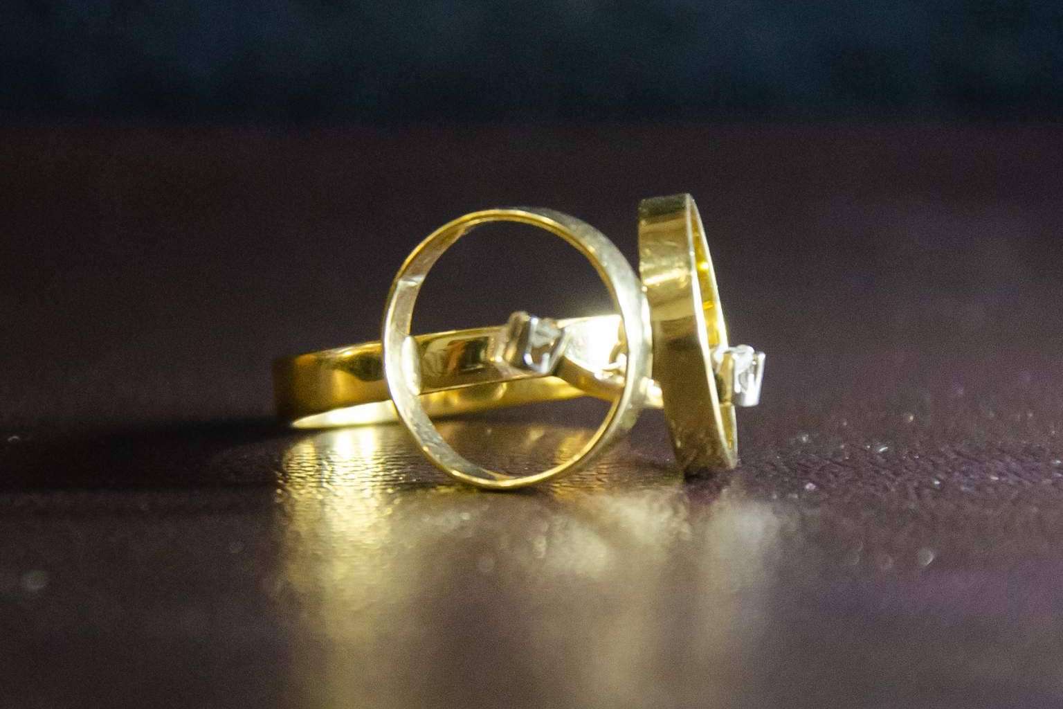 Venta de oro en Oviedo; Oviedo Compro Oro ofrece las mejores tasaciones ¡Y a domicilio!