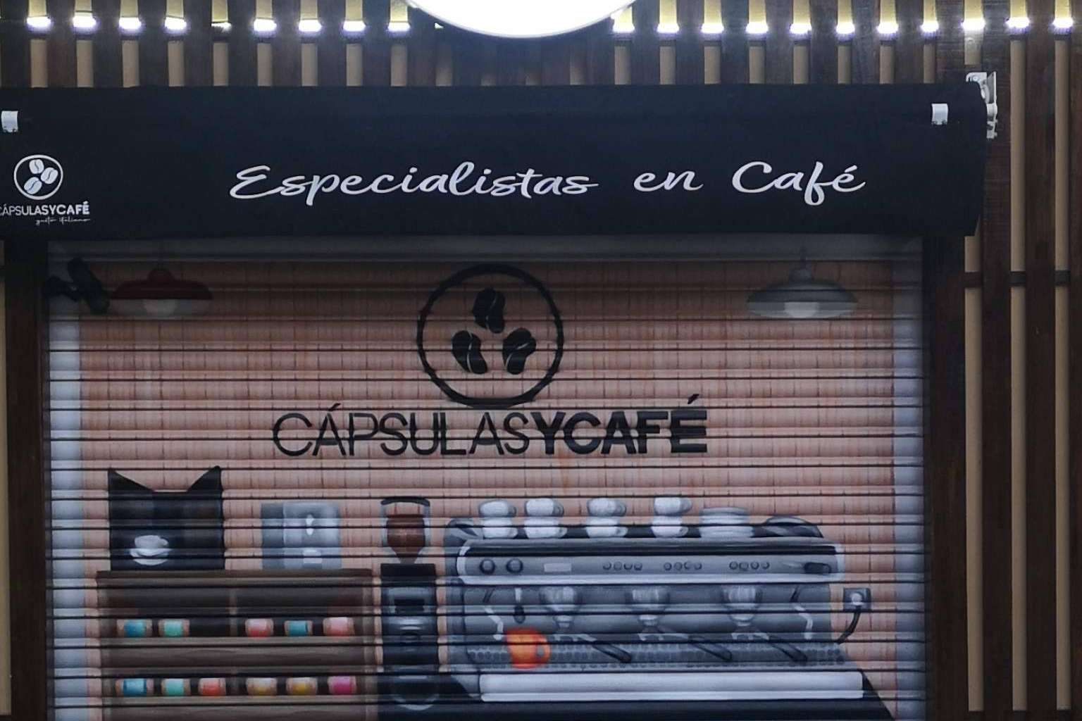 Specialty coffee roasters en Málaga, Cápsulas y Café inaugura tienda con cafés selectos de origen