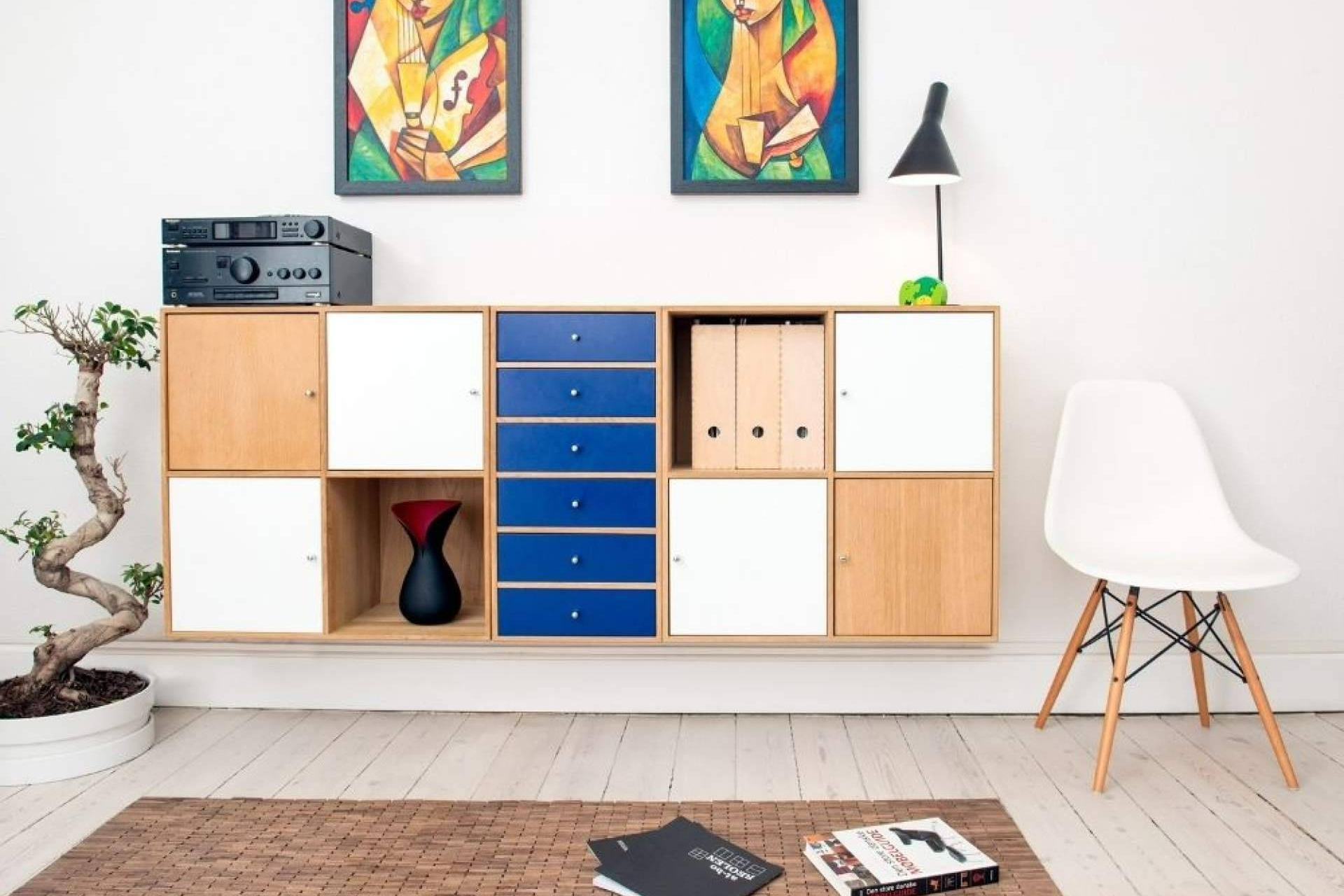 Galvañ Lacados ofrece servicios profesionales de lacado y barnizado de muebles en Alicante