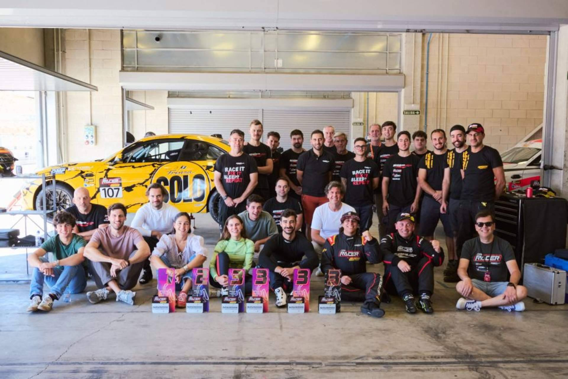 La Copa Racer Confortauto deja un campeonato al rojo vivo tras su cuarta cita en Navarra