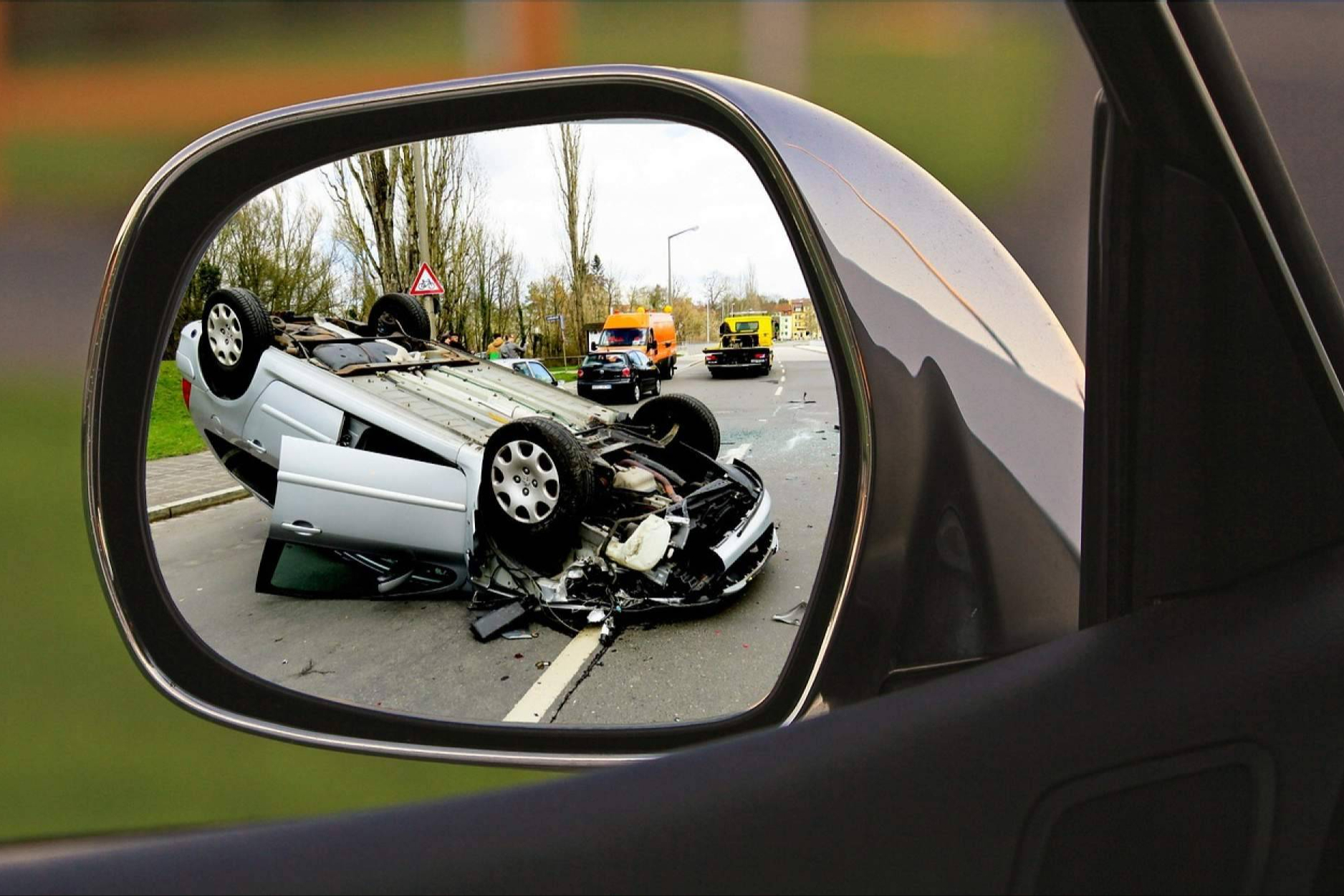 Santa María Baeza Abogados impulsa la defensa del conductor alicantino en accidentes de tráfico