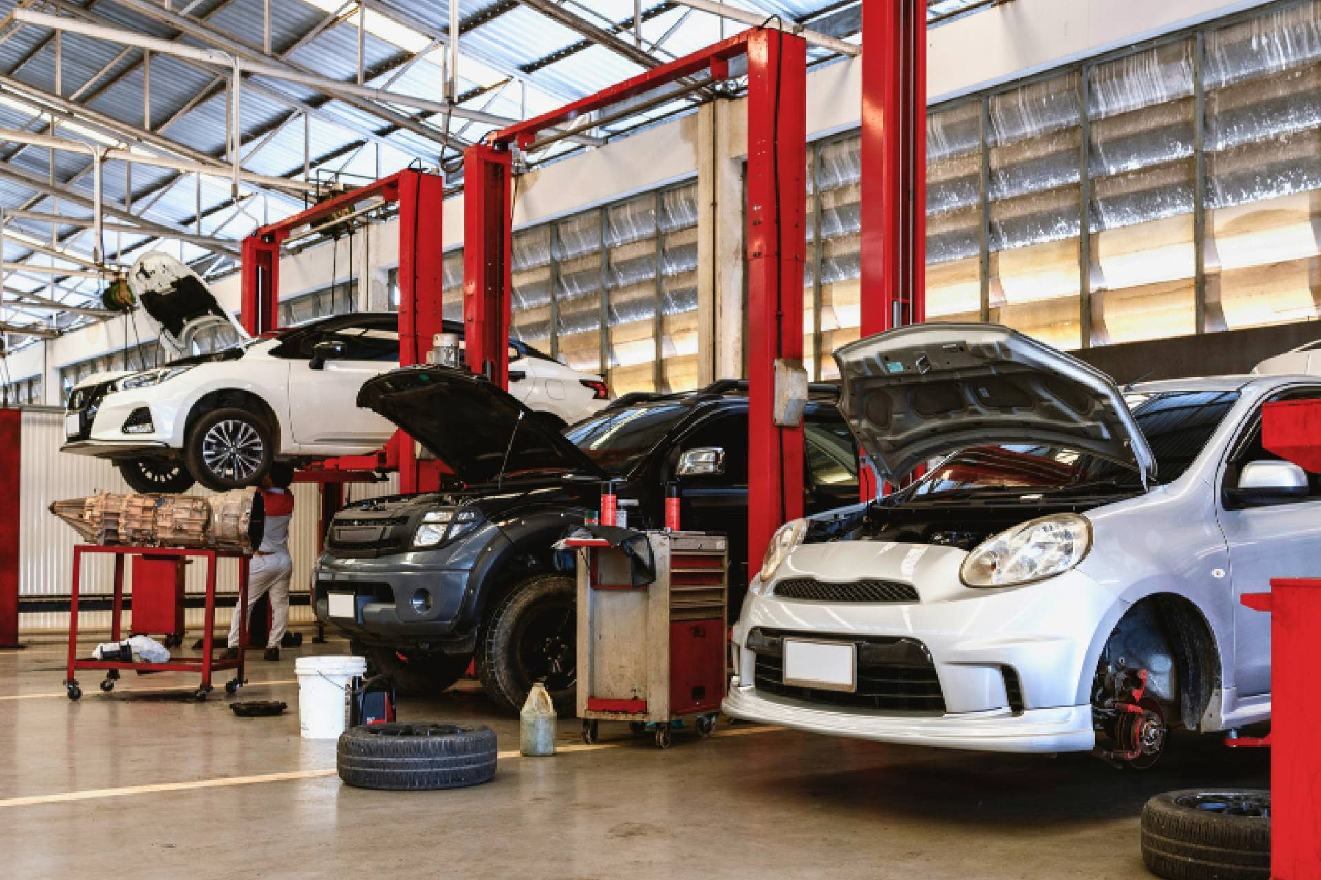 Dónde hacer la carga de aire acondicionado del coche en Málaga con garantías reales