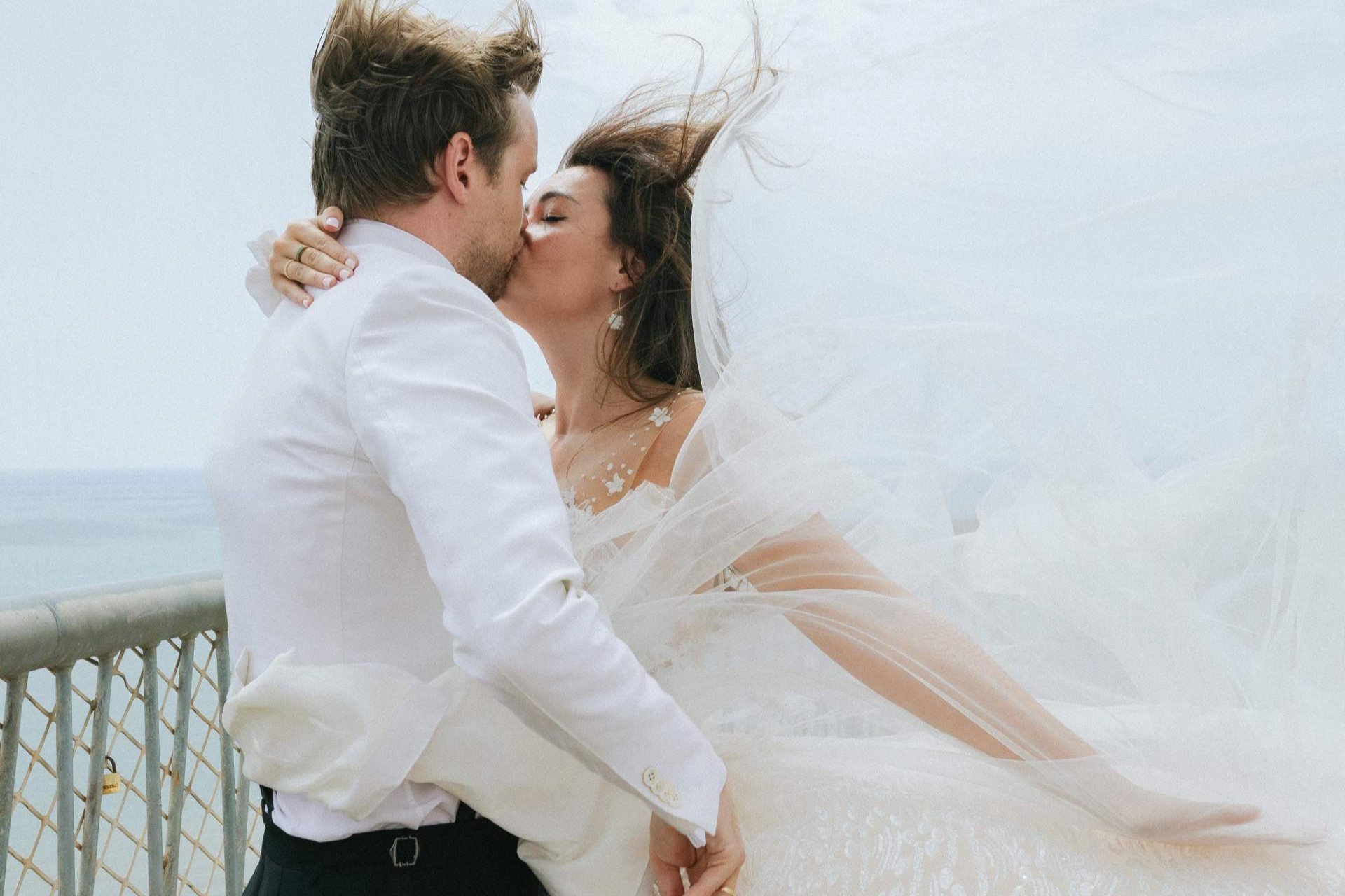 Qué hace que una fotografía de boda se haga viral