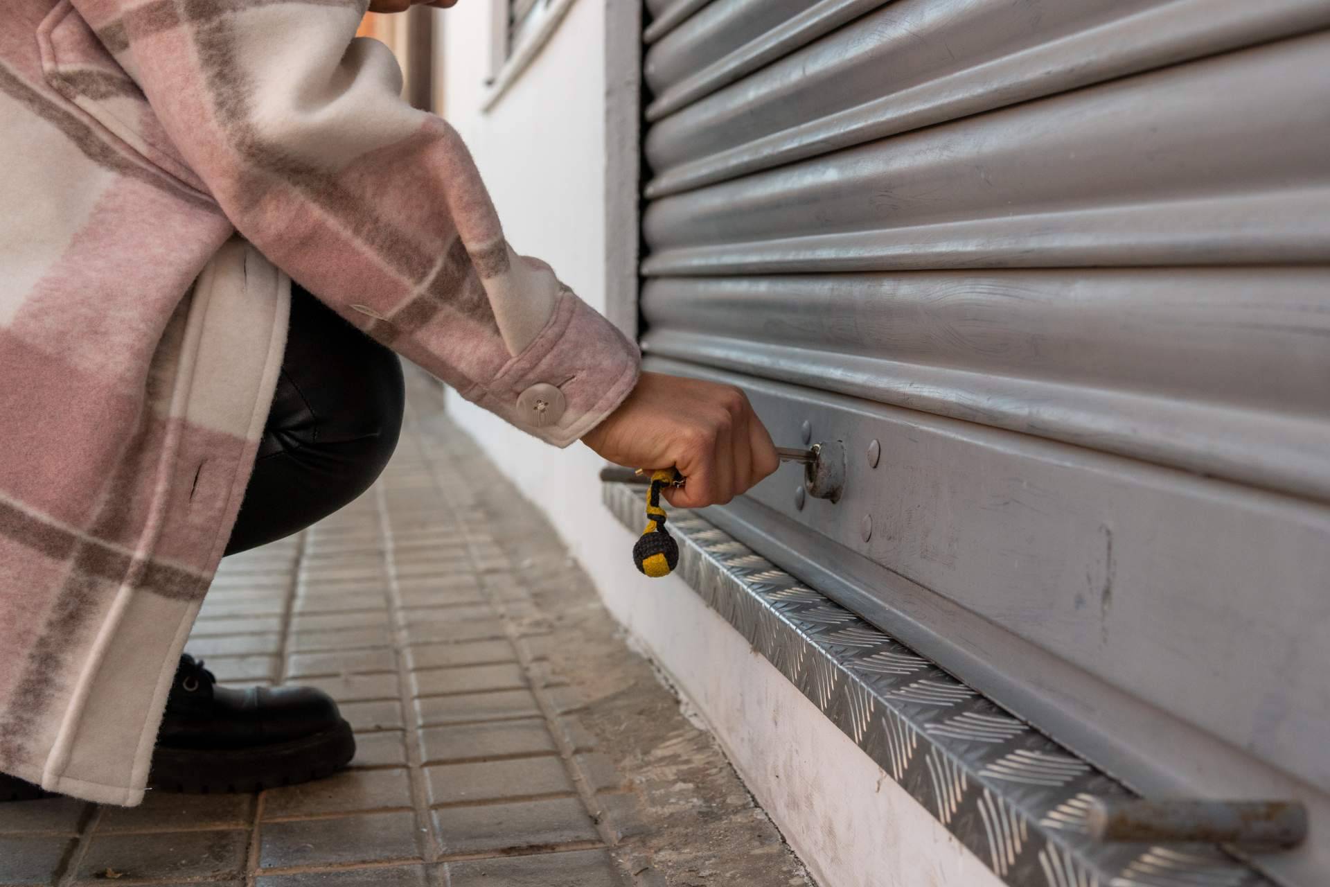 Reparaciones García presta servicio de reparación de persianas en Benidorm, Málaga y Valencia